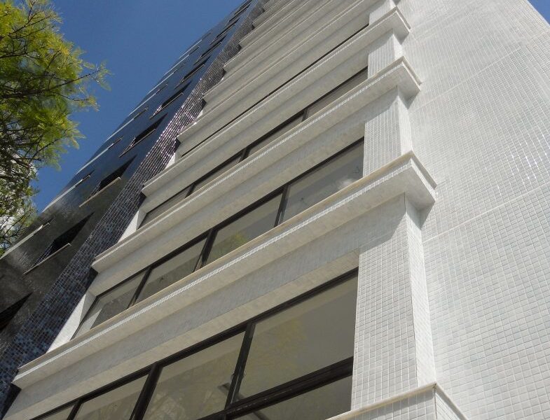 Edifícios e Construções